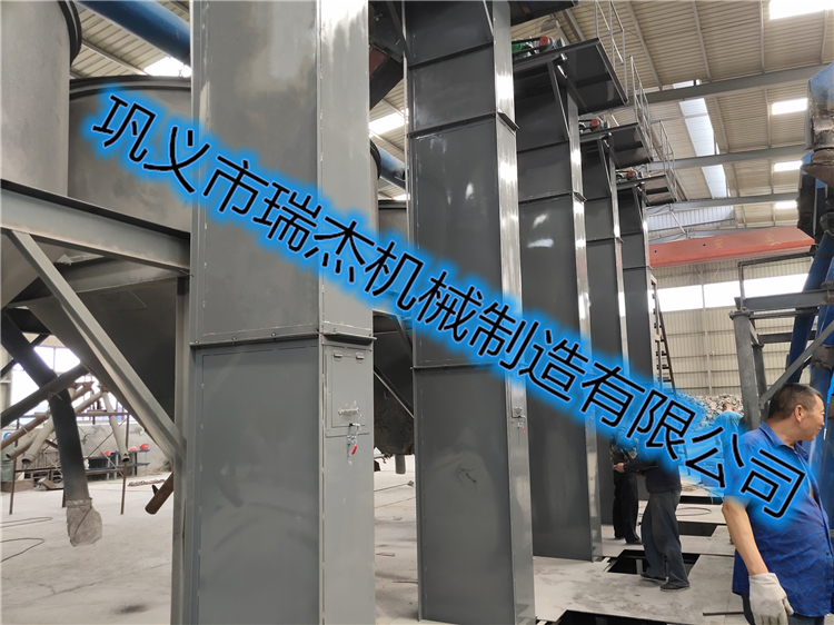 斗式提升機用戶現場